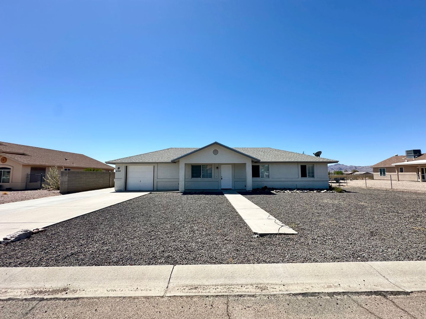 Golden Valley House: 6582 W. Hershey Way