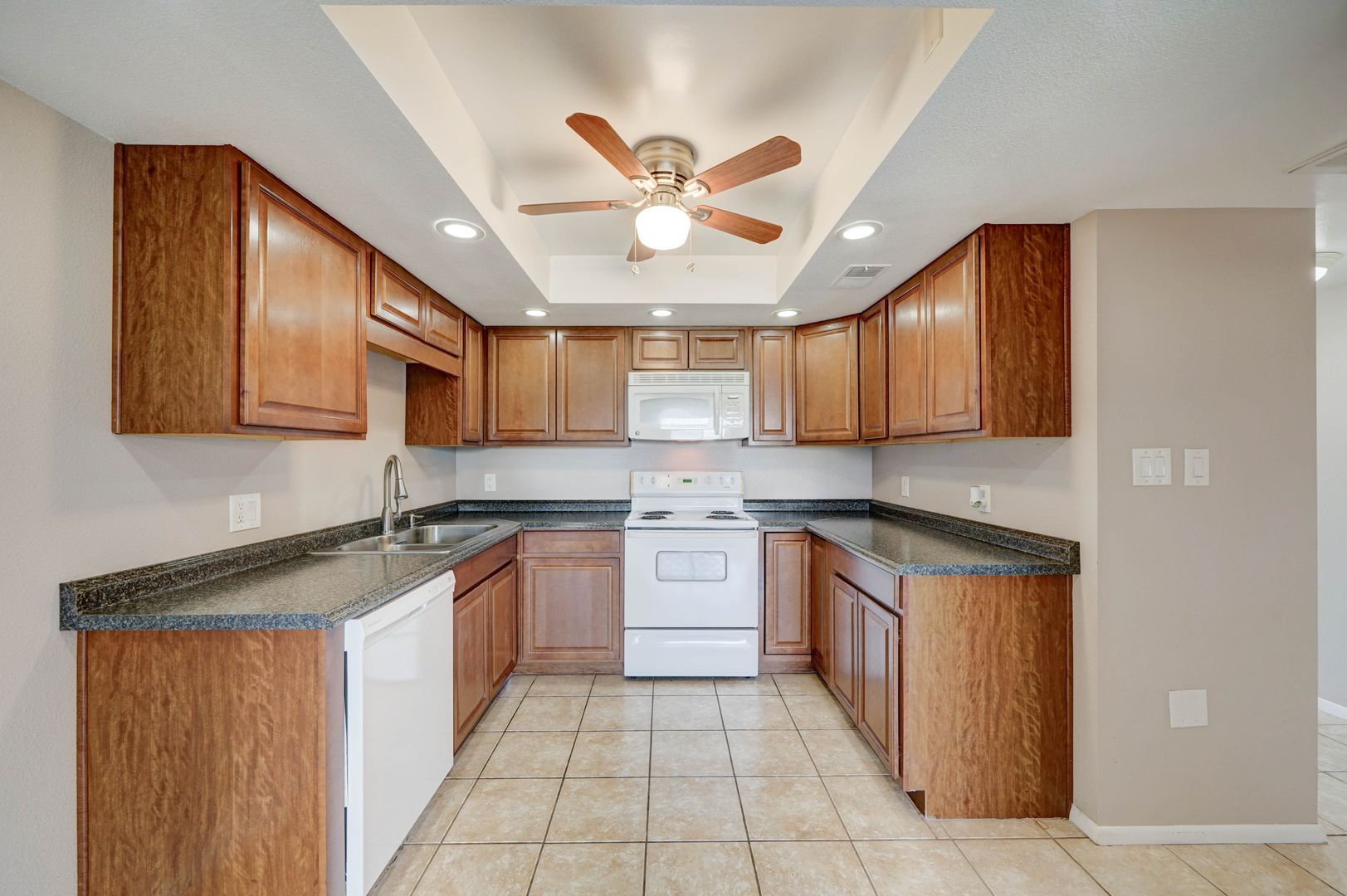 Scottsdale Condo: 7940 E. Camelback Road #26-308