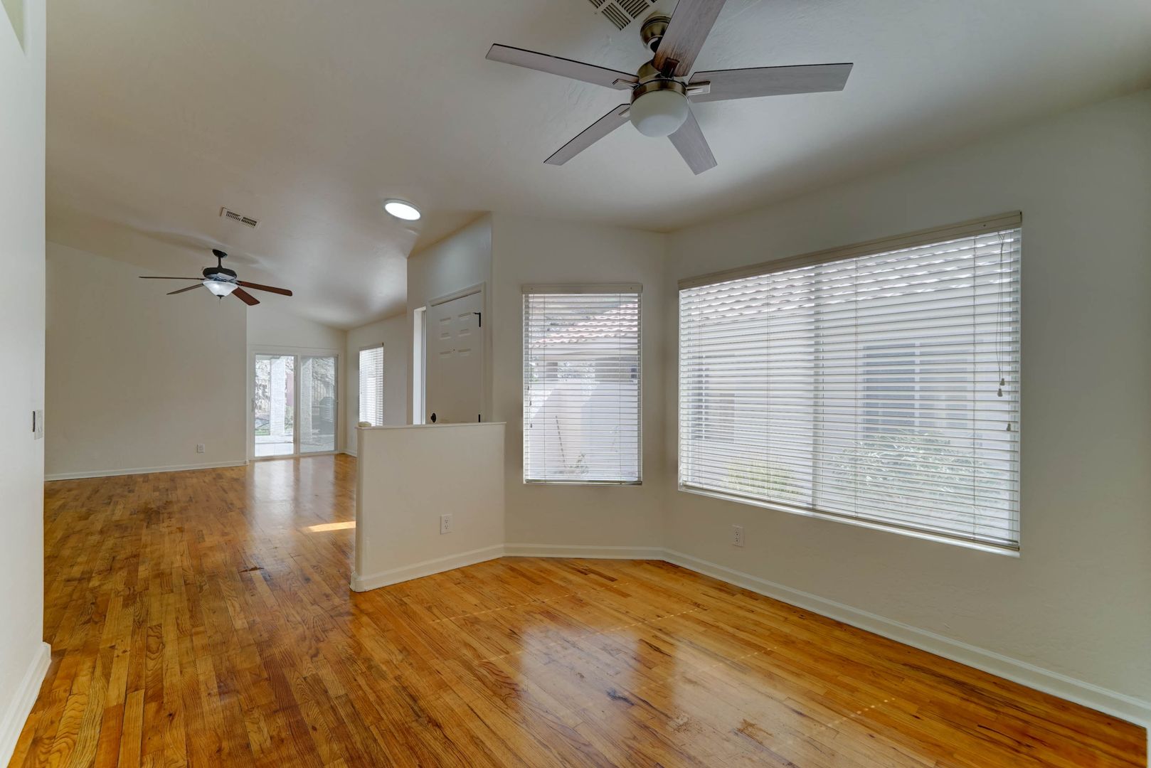 2014 E. Glenhaven Drive 8 of 12