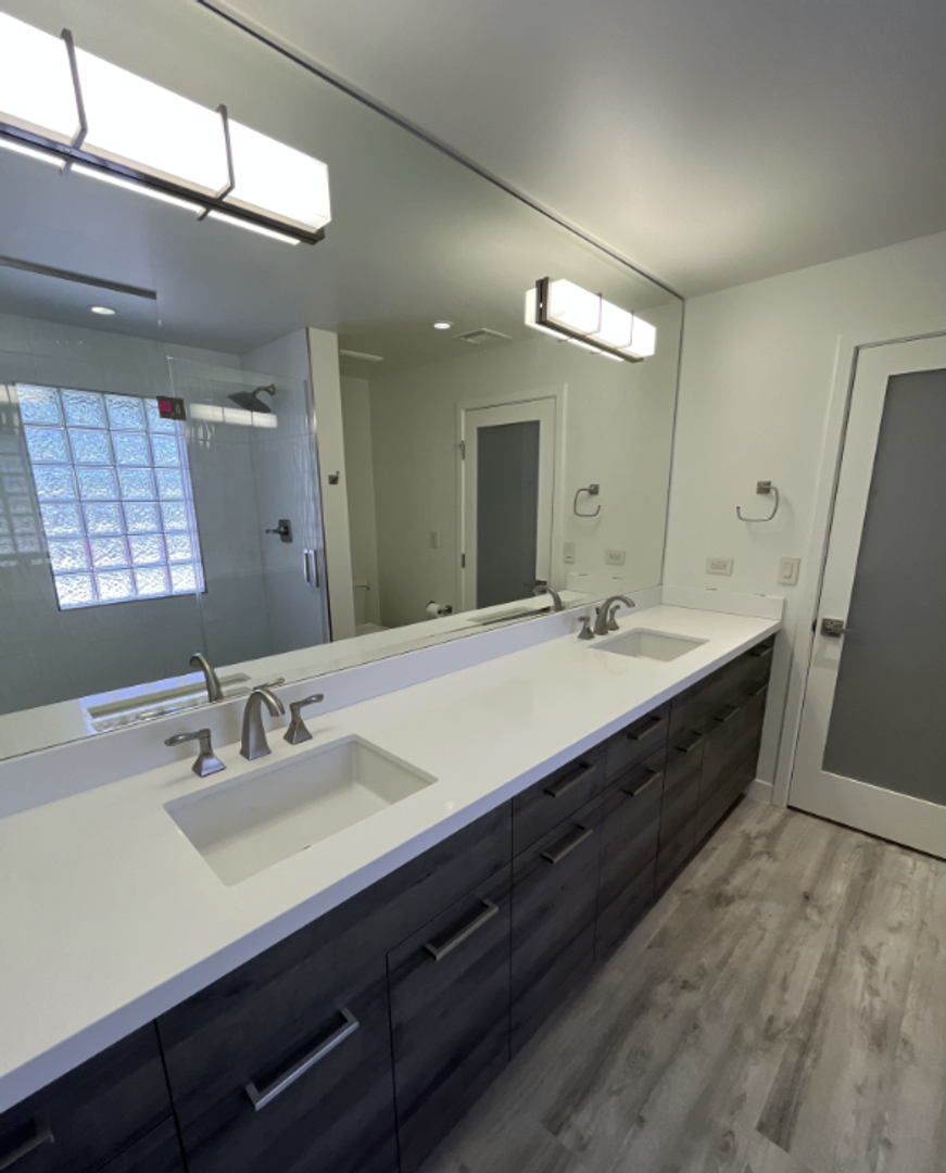 Cave Creek House: 7017 E. Bella Vista Drive