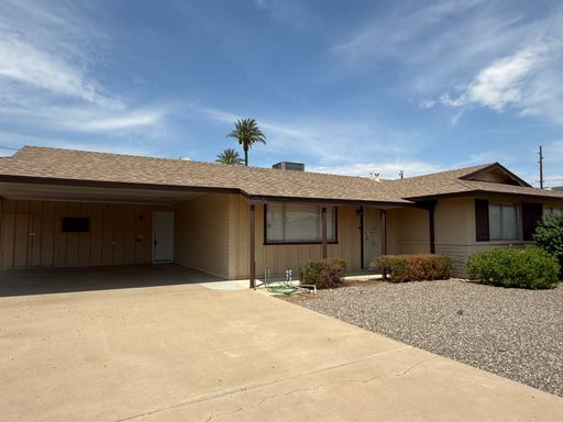 Enjoy Golf Course Living in Sun City's Premier 55+ Community!
