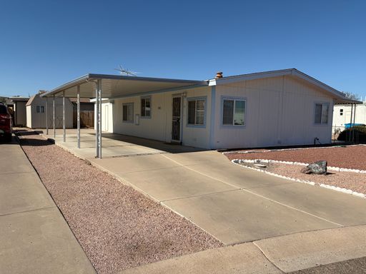 Beautiful 3-Bedroom, 2-Bath Manufactured Home in a 55+ Community with Sparkling pool! – photo 1