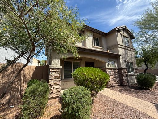 Spacious 3-Bedroom Home with Community Pool, Washer/Dryer & 2-Car Garage – photo 1