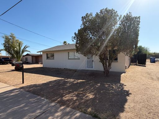 Charming 1-bedroom, 1-bathroom unit nestled in the desirable Sunnyslope neighborhood! – photo 1