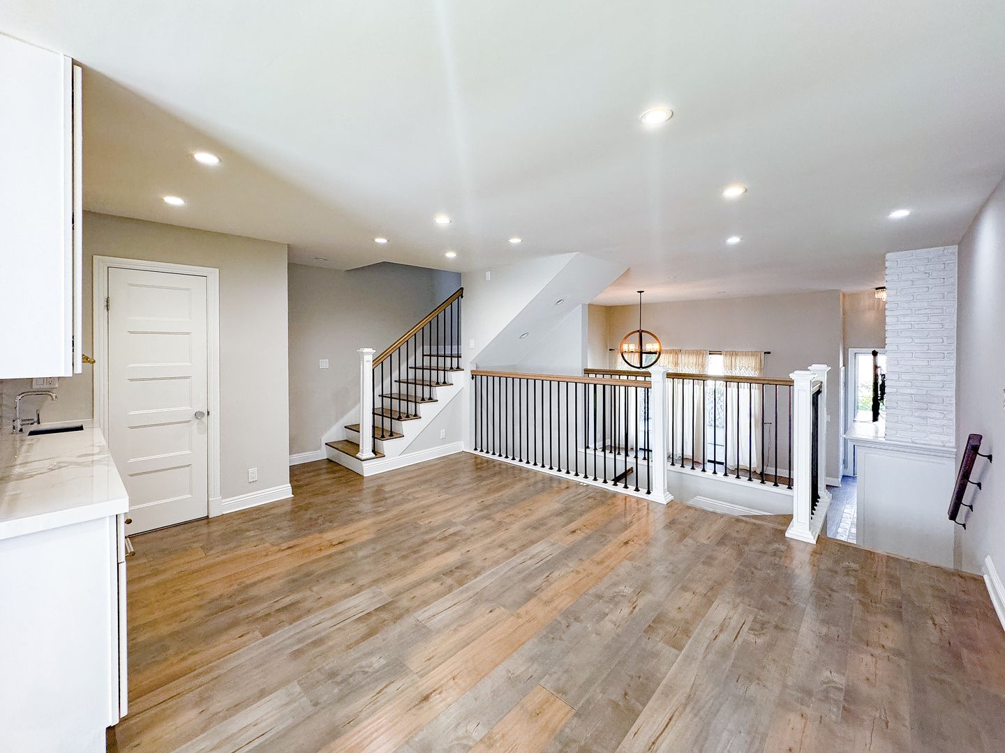 Marina Del Rey Townhome: 3616 Via Dolce