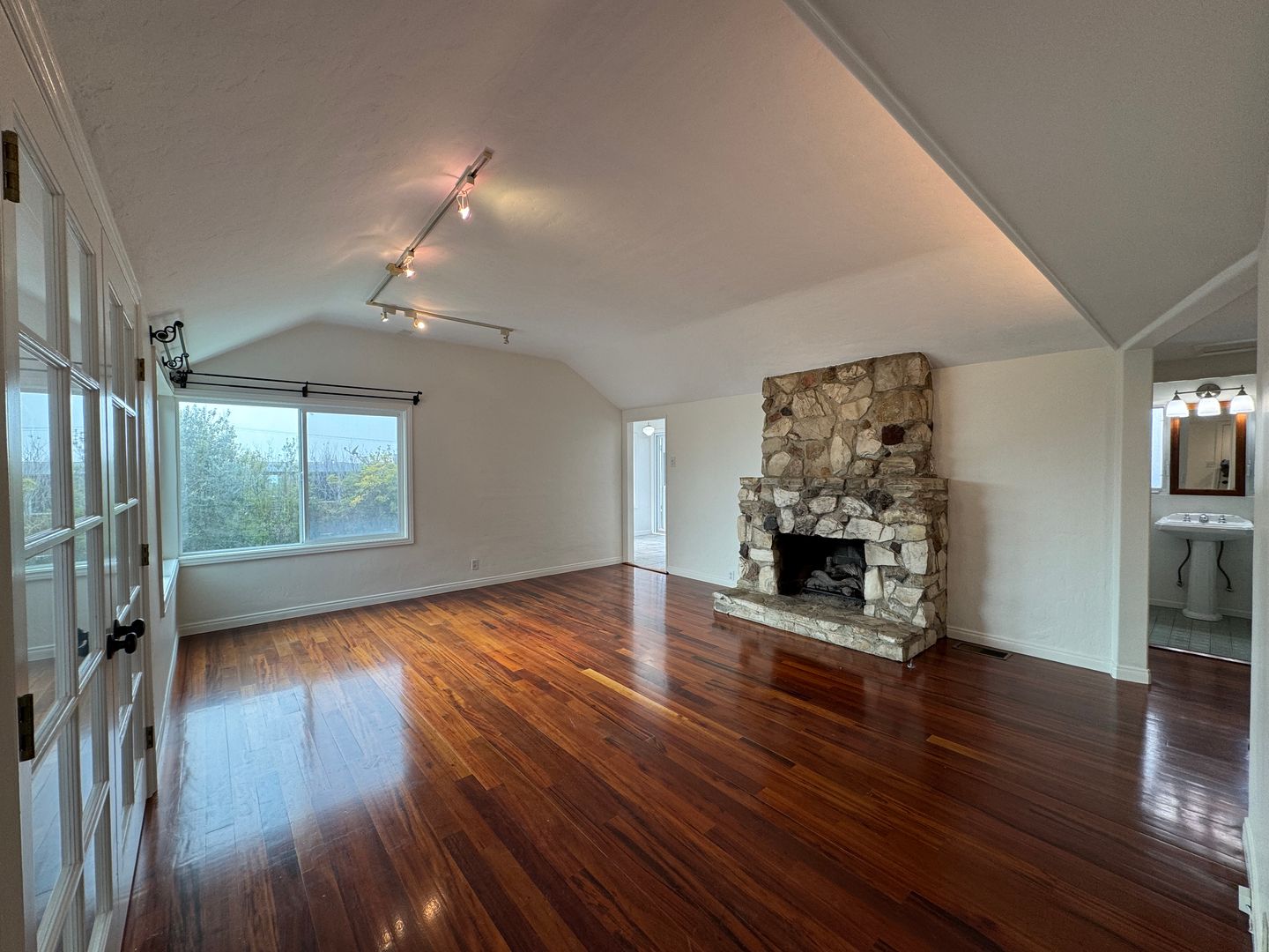 Hermosa Beach House: 1527 Golden Avenue