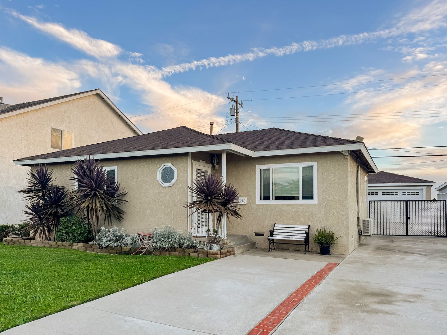 Torrance House: 1158 W 212th Street