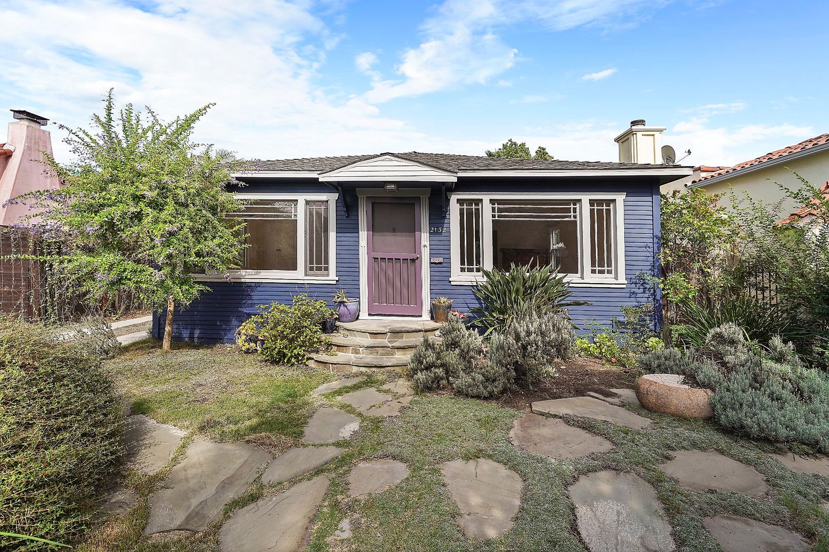 Venice House: 2132 Glencoe Avenue