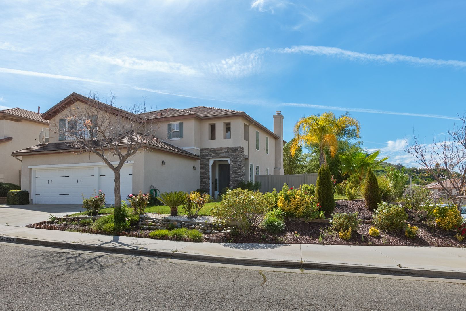 Santa Clarita House: 26523 Starling Ct.
