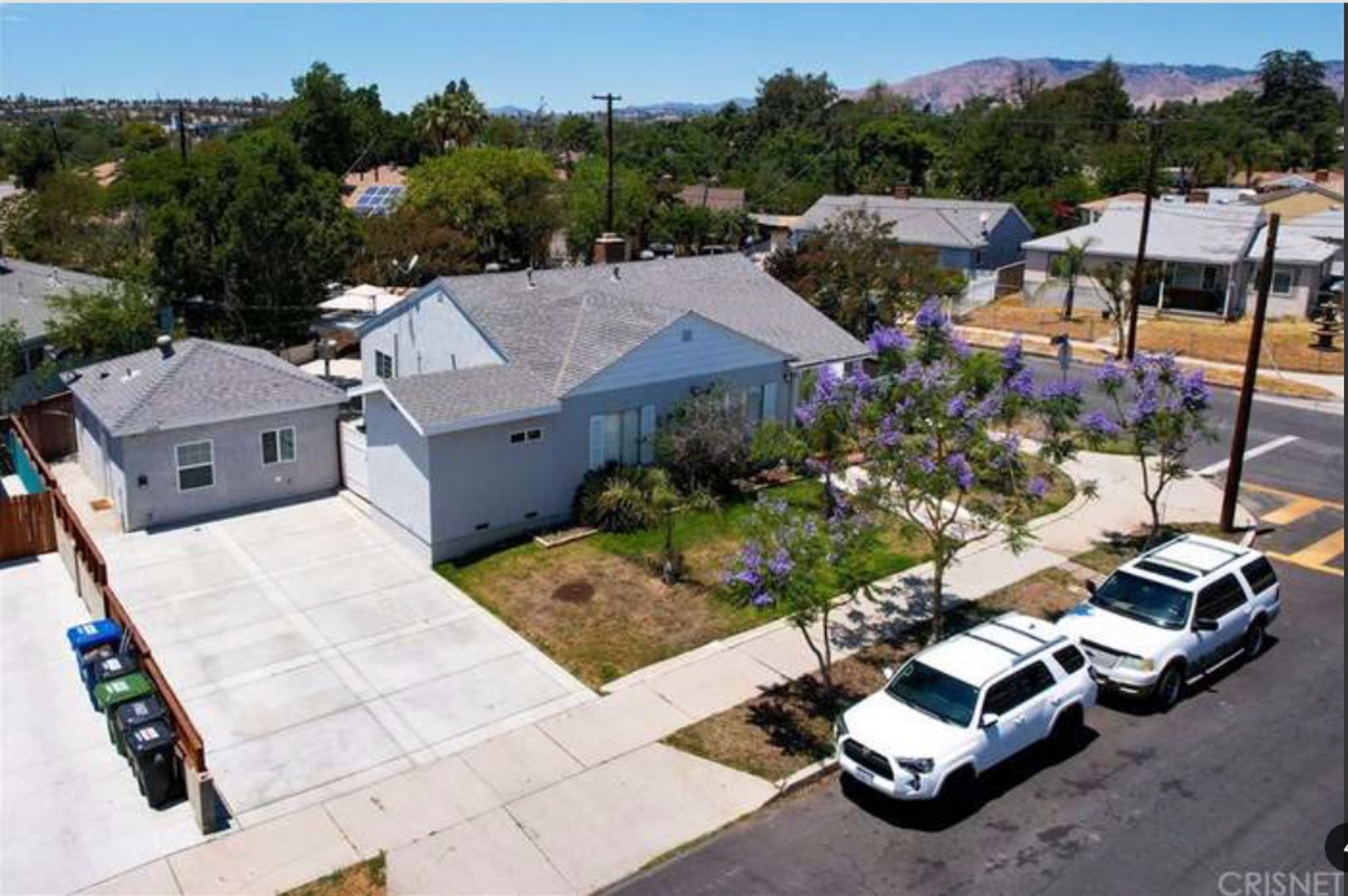 Sylmar House: 12609 Norris Ave.