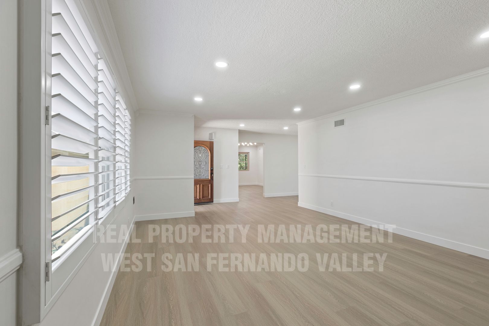 Van Nuys House: 12920 Aetna St.