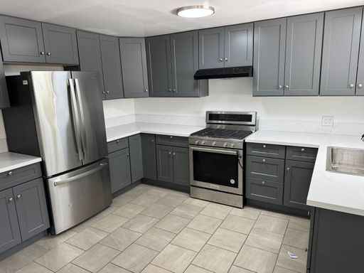 Updated Upper Duplex Unit in El Monte – Spacious & Move-In Ready