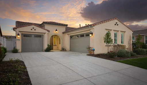 14309 Pemberley Passage Ave. - Fully Furnished! – photo 1