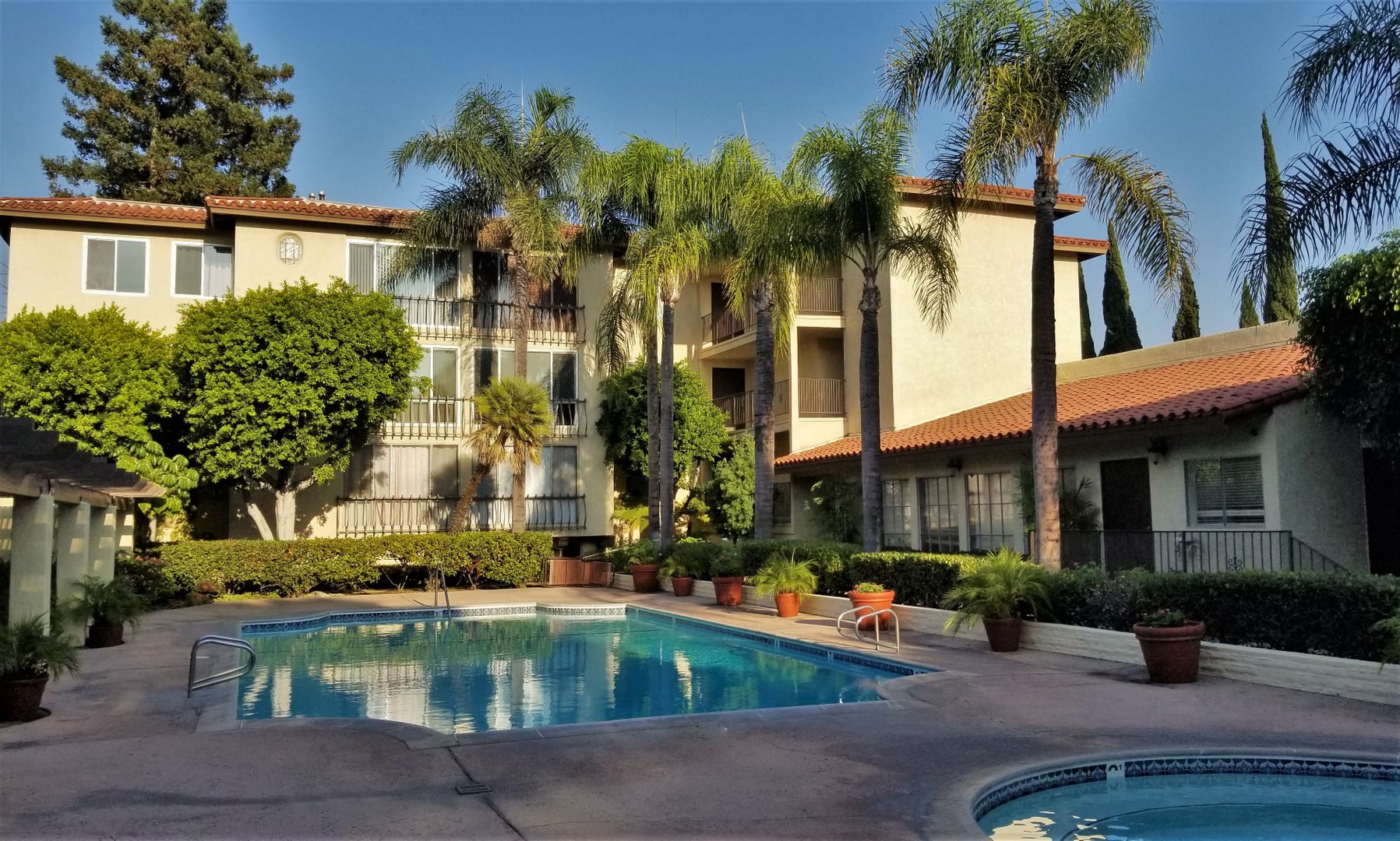 Valley Village House: 12720 Burbank Blvd