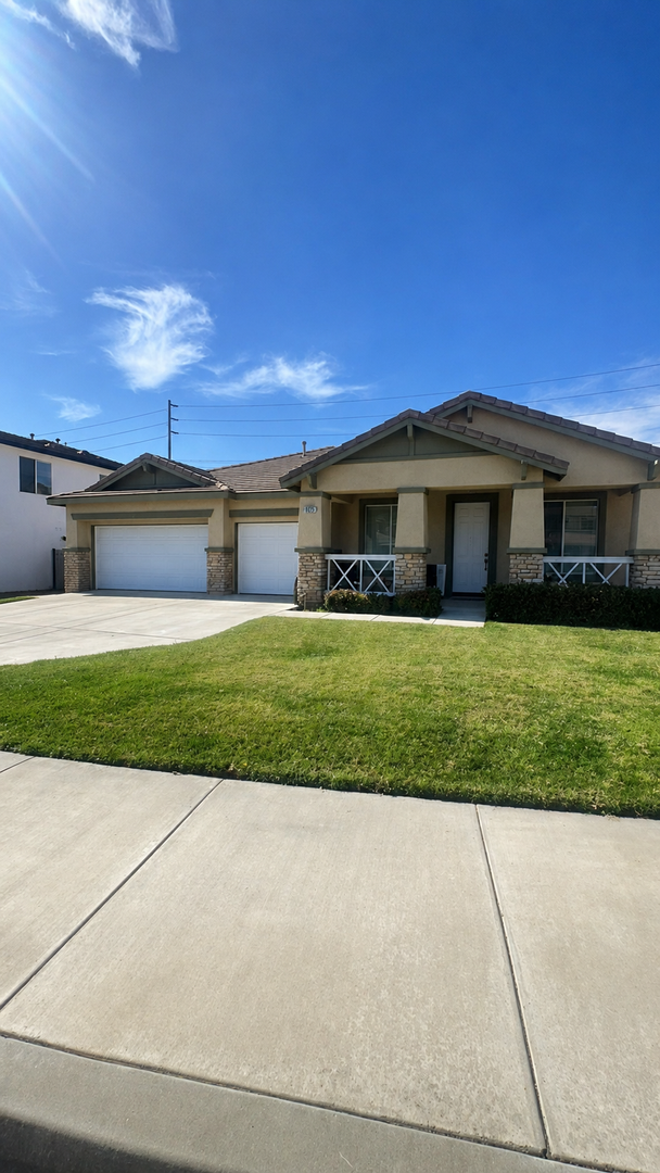 Eastvale House: 6825 Rio Grande Dr