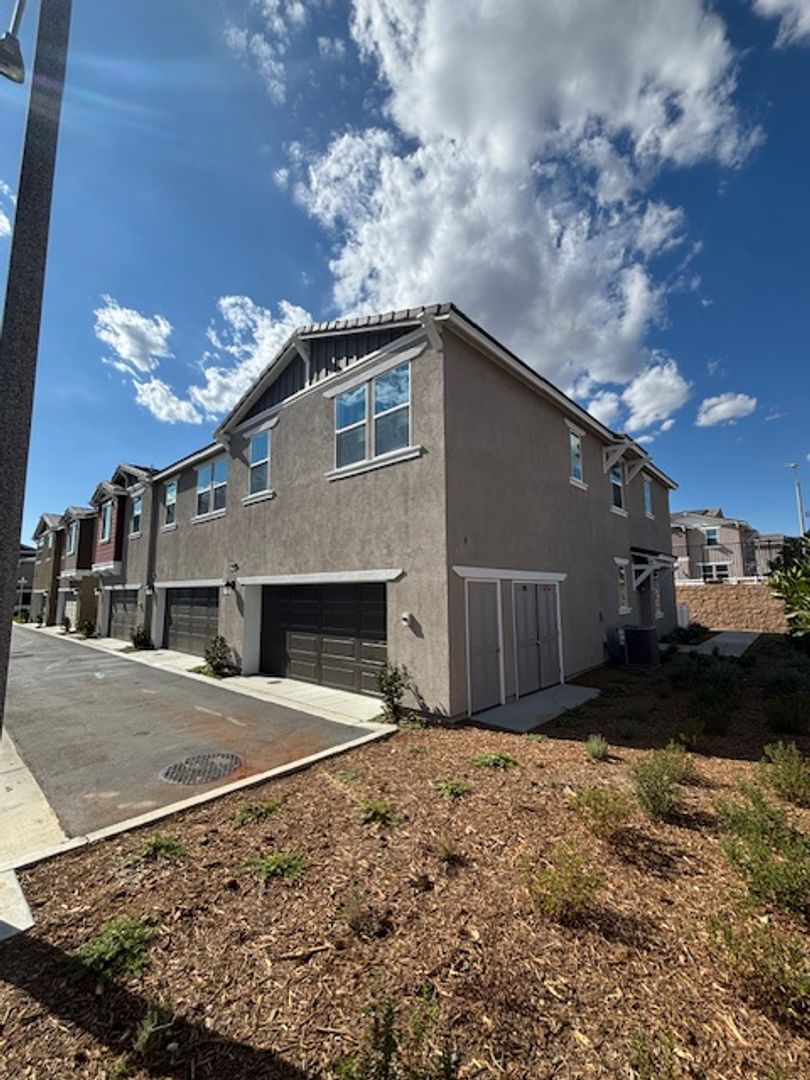 Wildomar Townhome: 36351 Elizabeth Ln #38106