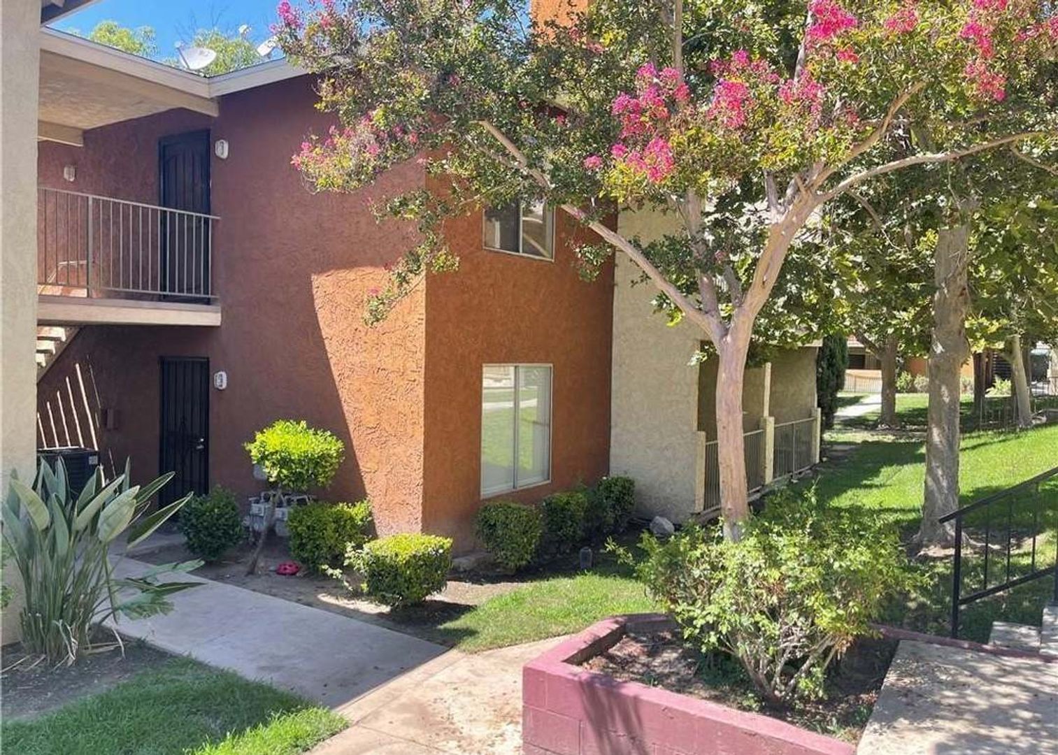 San Bernardino Condo: 1025 N Tippecanoe Ave Unit 115