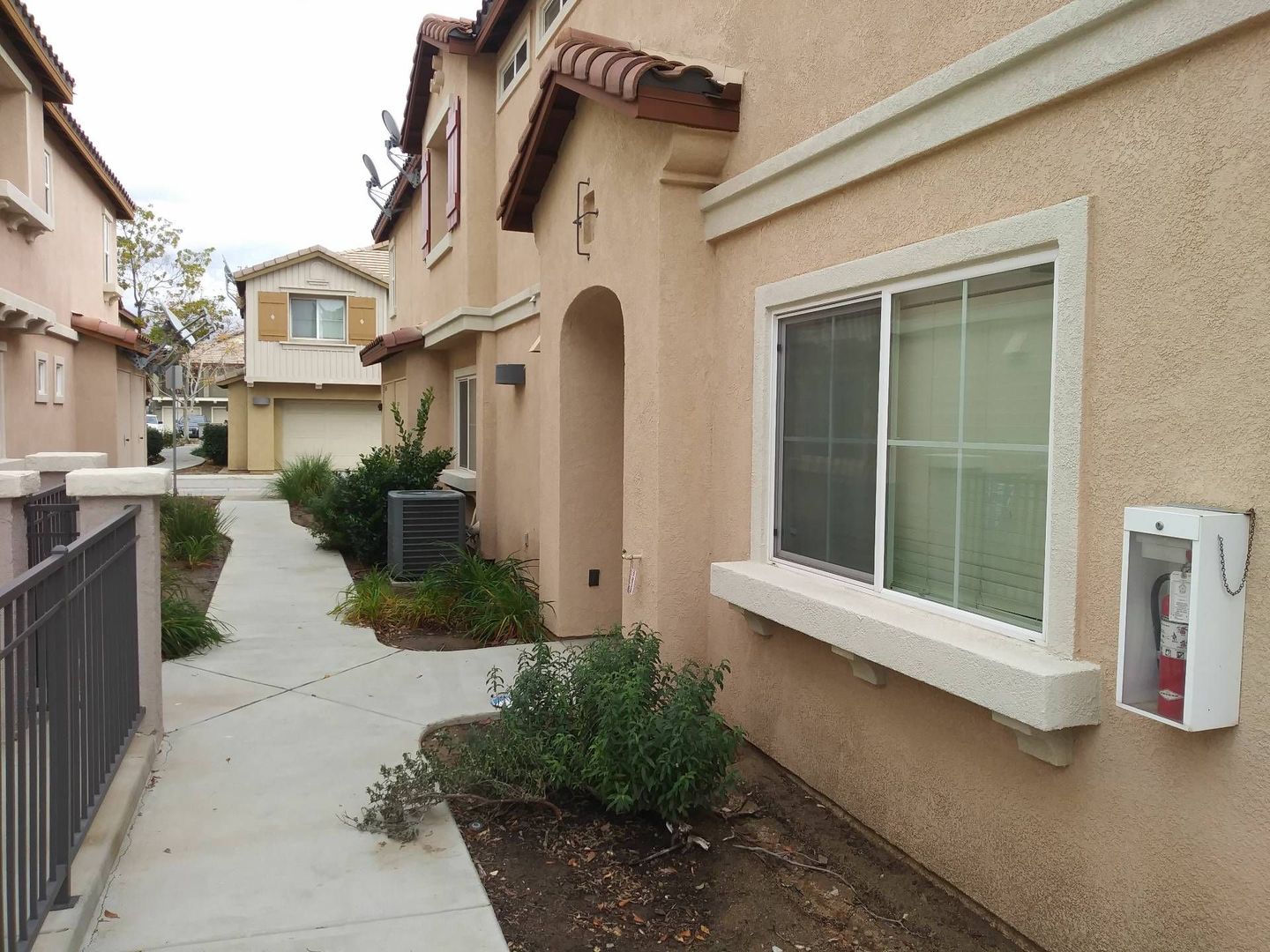 Moreno Valley House: 15645 Lasselle St #105