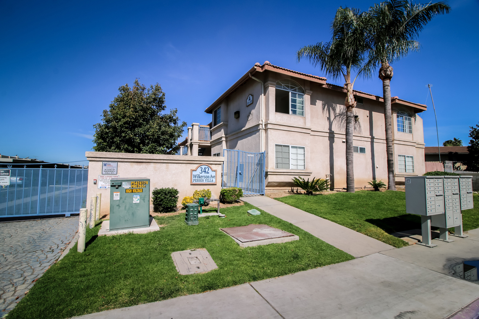 2 Bed, 2 Bath Apartment in Perris Gated Community 17 of 39