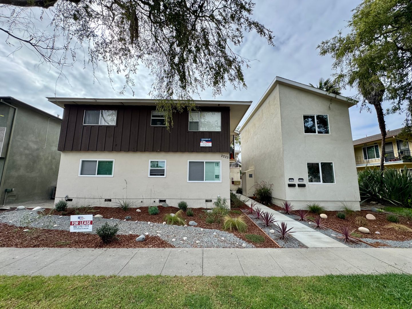 Long Beach Apartment: 2225 San Anseline Ave.