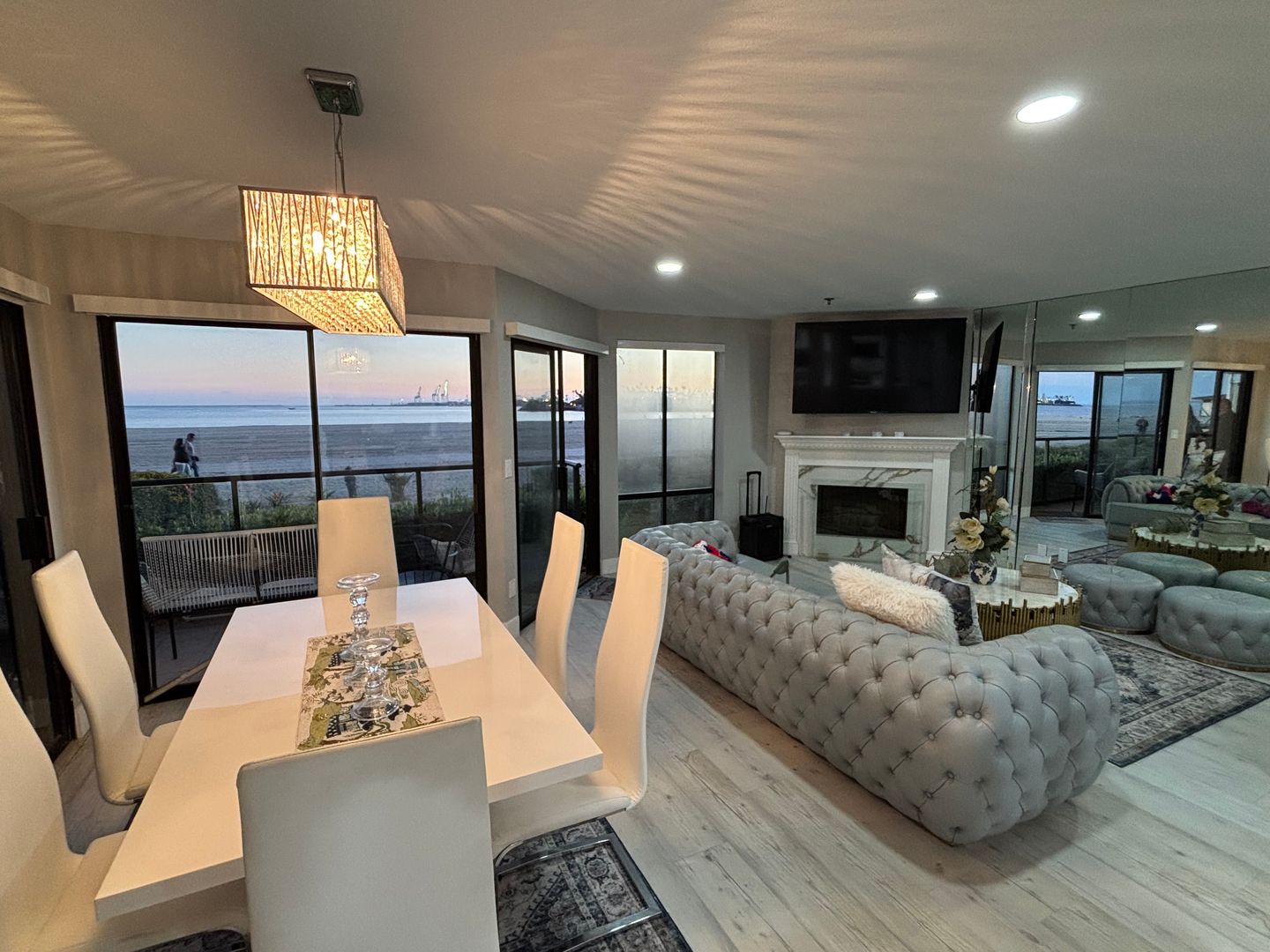 Long Beach Condo: 1230 E Ocean Blvd #103