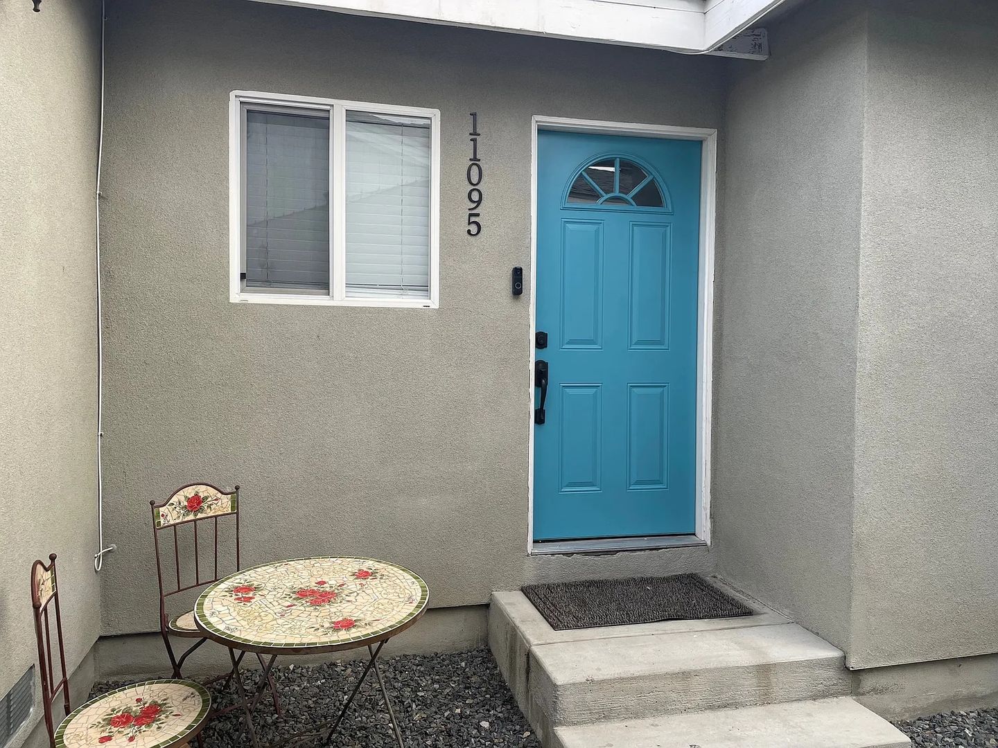 Garden Grove Apartment: 11091 Violet Dr