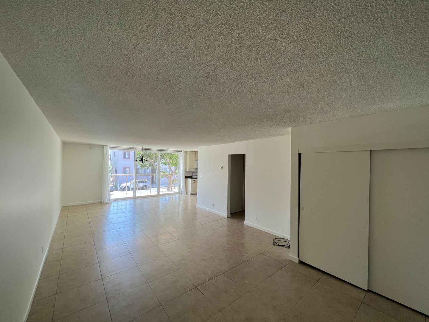 Long Beach Condo: 545 Chestnut Ave