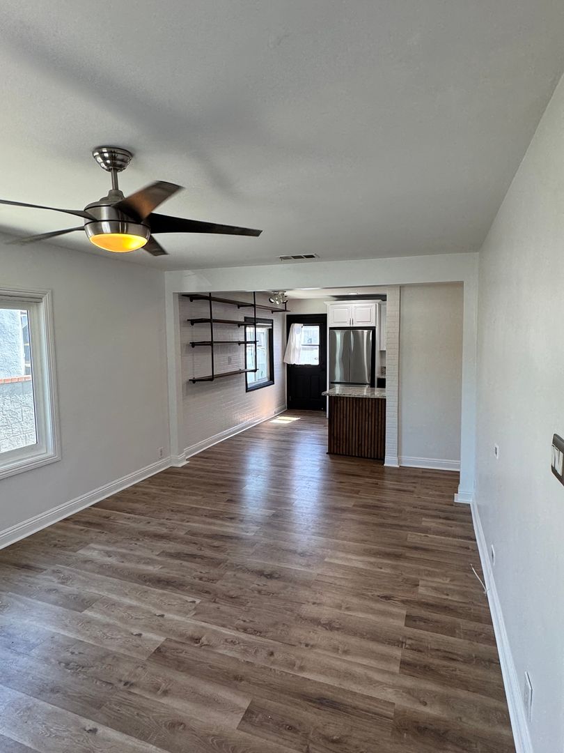 Carson Apartment: 2672 E. Washington Street