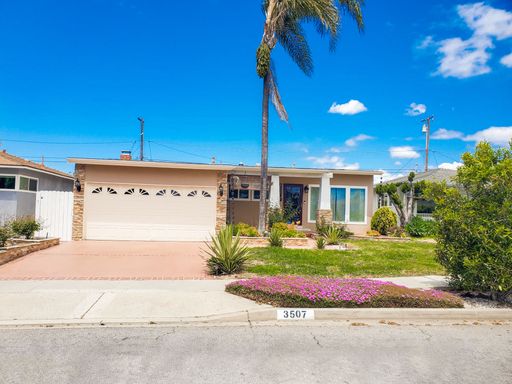 Large quiet 3bd 2ba single family in a highly desired Torrance – photo 1