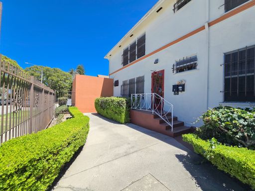2bd/1ba Apartment – photo 1
