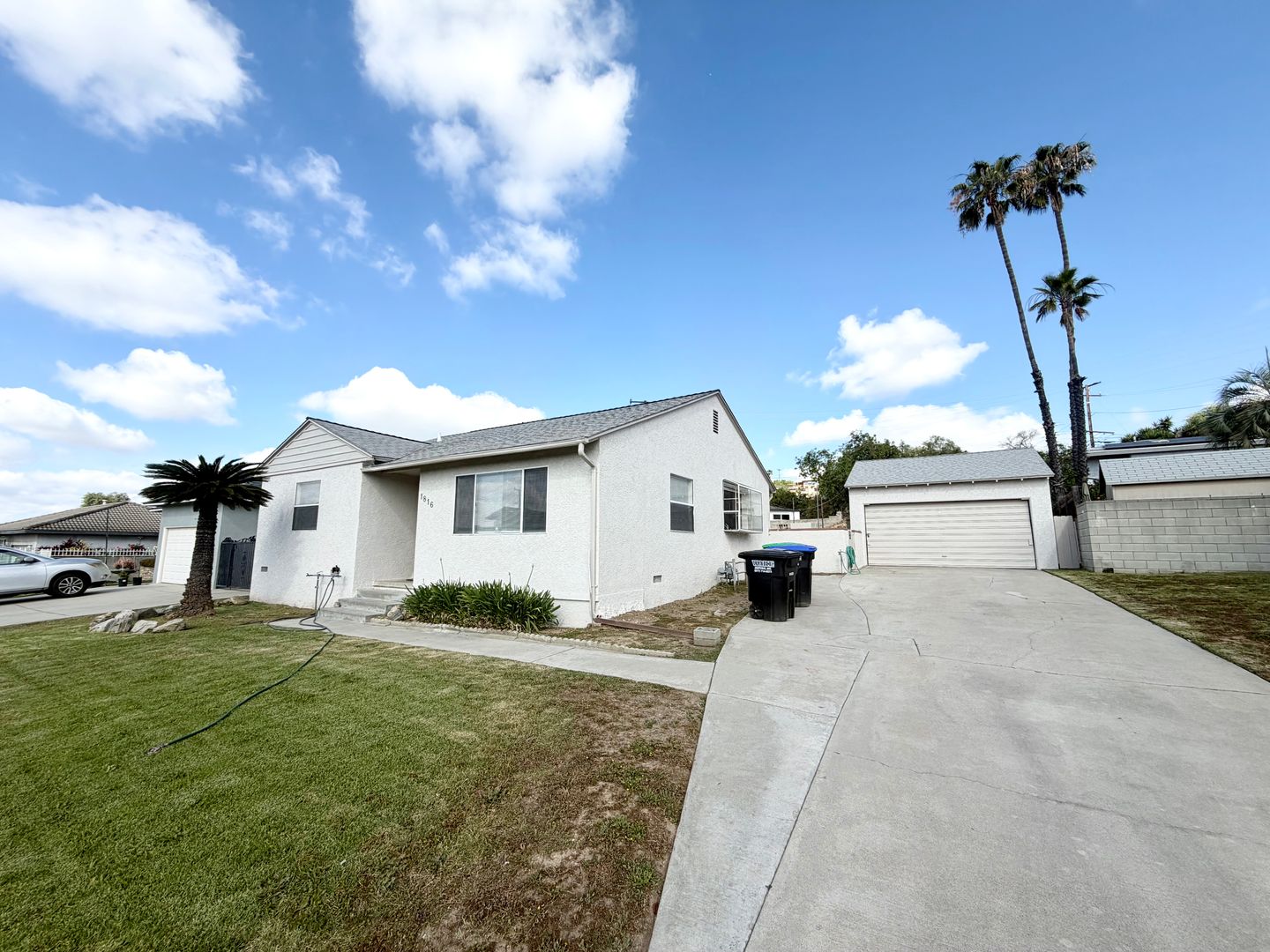 Monterey Park House: 1816 Cliffhill Dr