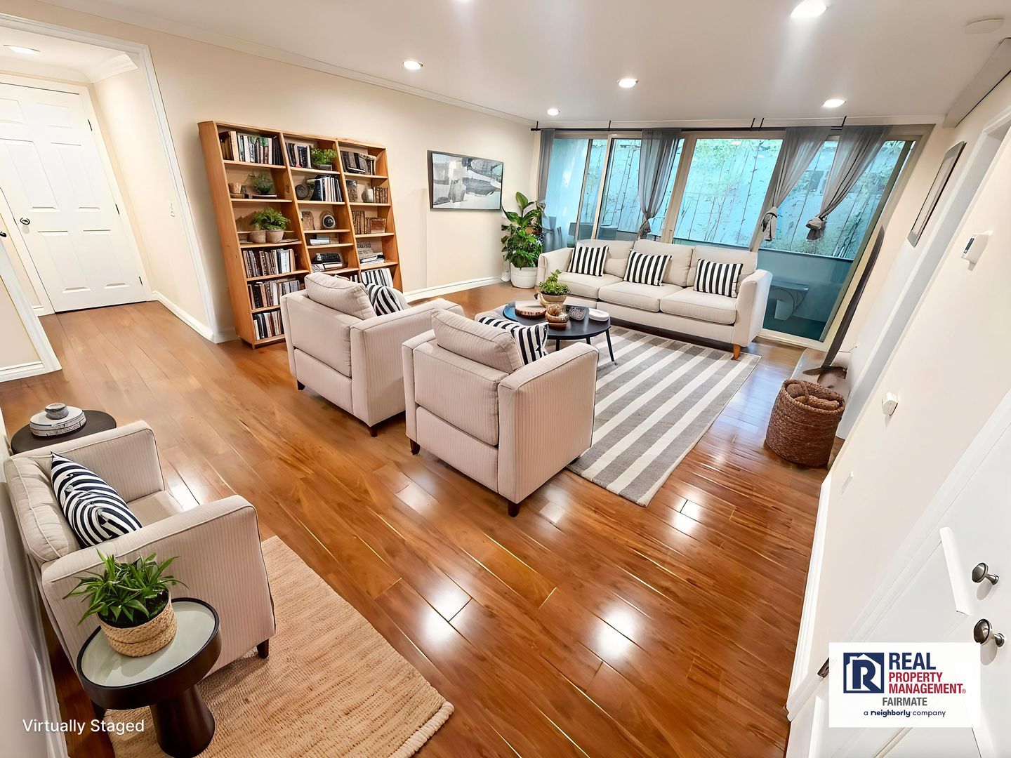 Pasadena Condo: 211 S Wilson Ave #204