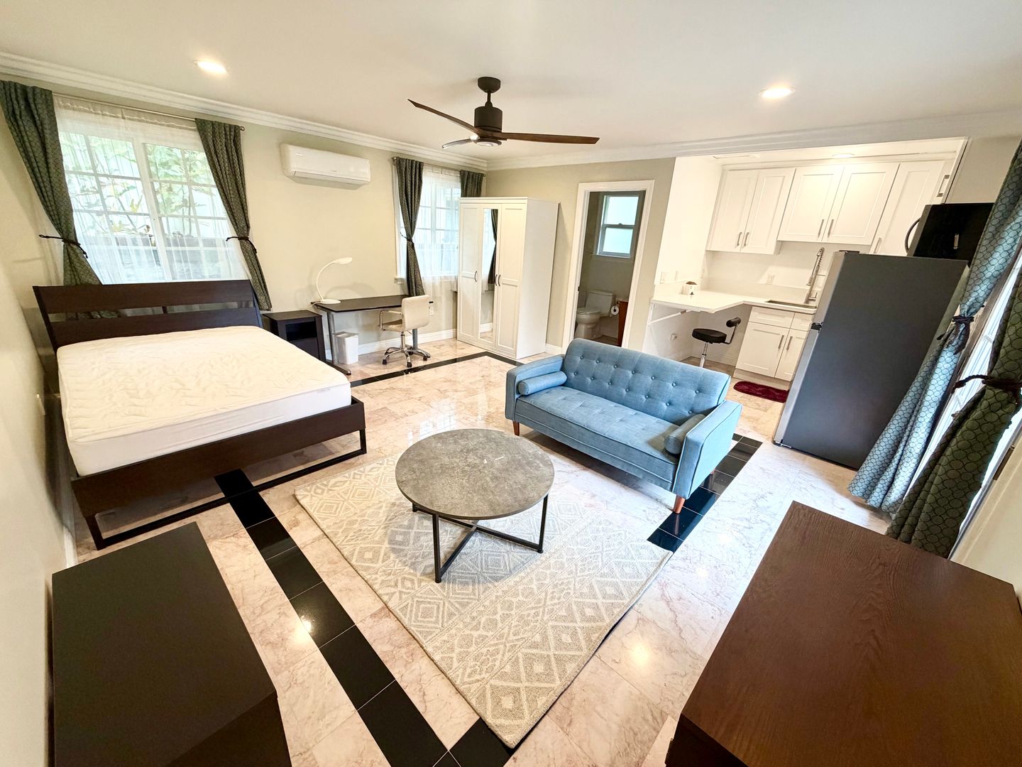 San Marino House: 2935 Woodlawn Ave ADU