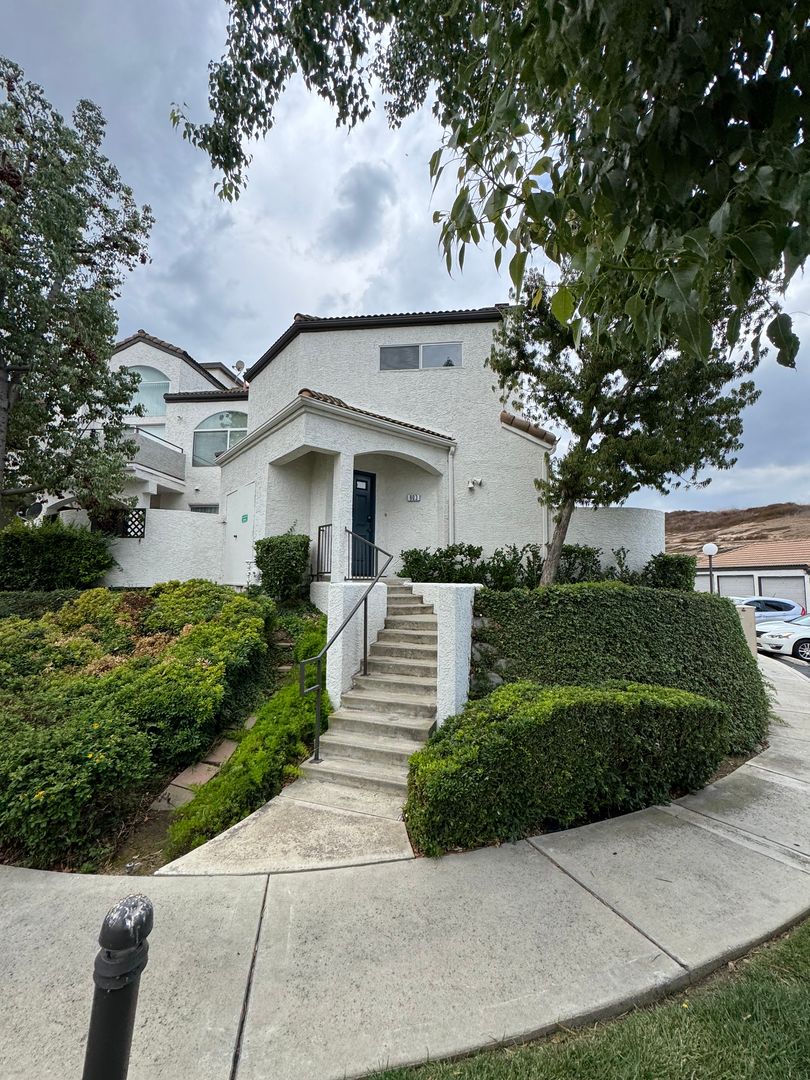 Chino Hills House: 13133 Le Parc Blvd #903