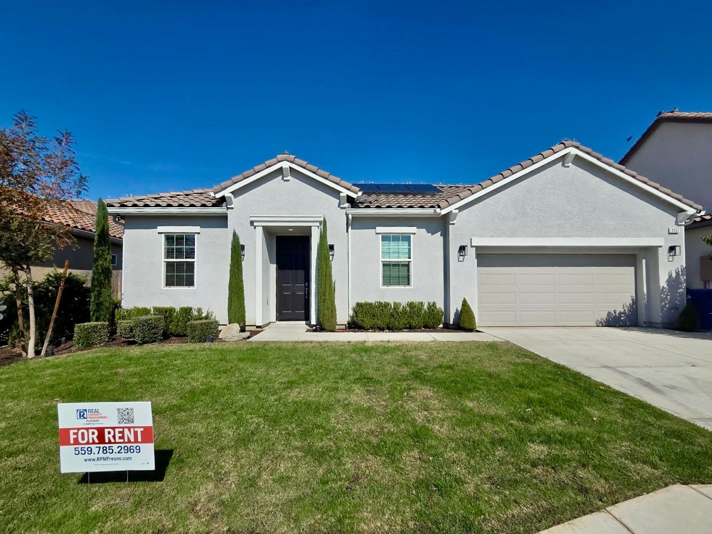 Clovis House: 3037 Twain Ave