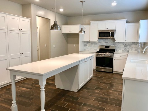 $2,600 Shaw & Leonard, 4 Bedroom - Duncan Ave, Clovis / Solar – photo 1