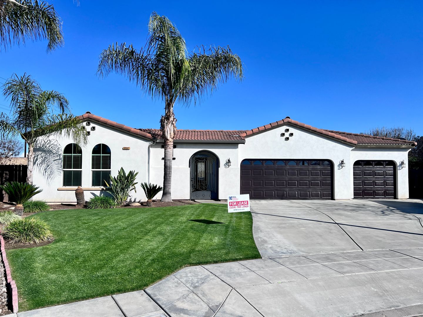 Fresno House: 5597 E. Edna Ave.