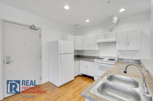 1 bed, 1 bath units - modern building with central A/C + gated parking – photo 1