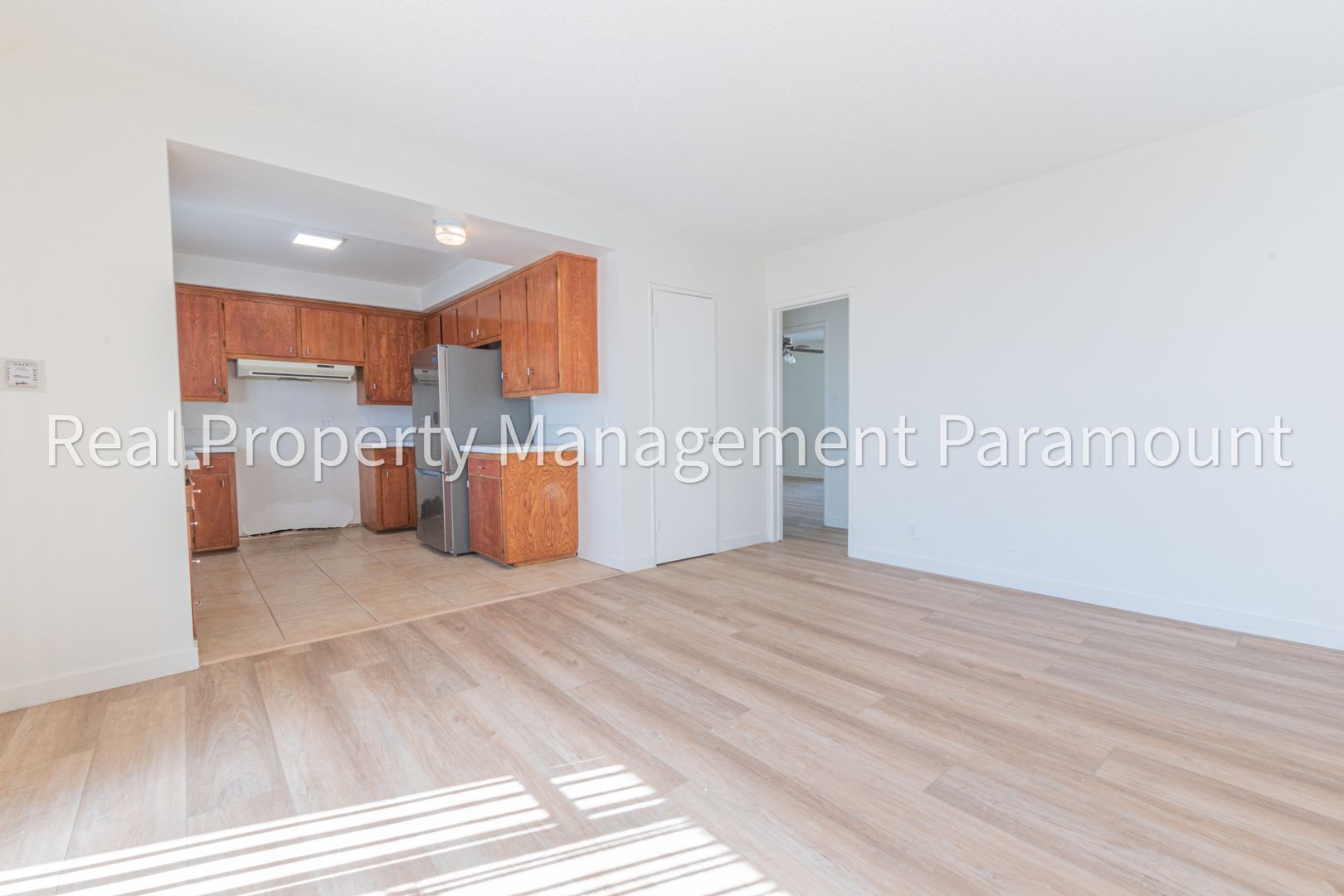 Los Angeles Apartment: 2014 S. Ridgeley Dr.