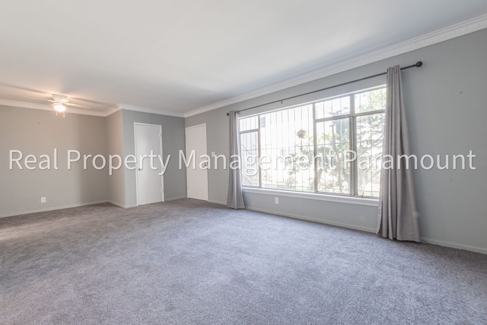 Los Angeles Apartment: 3827 - 3829 Lockland Dr.