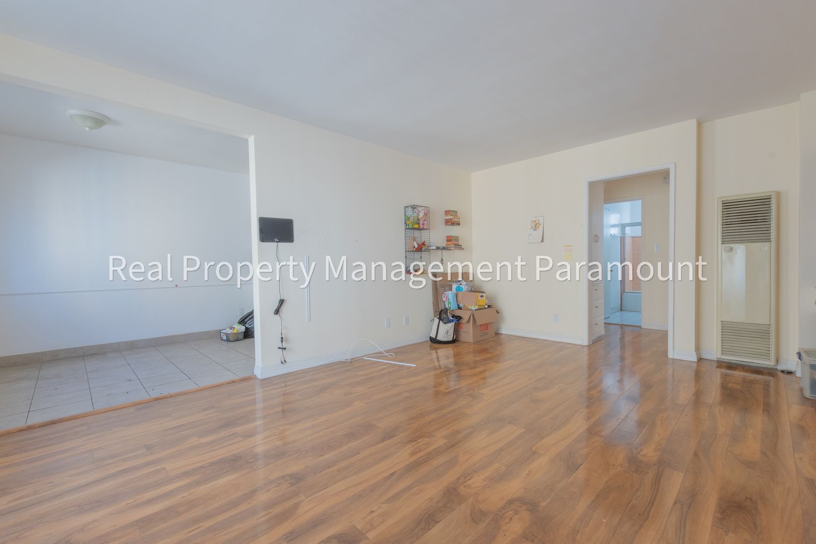 Los Angeles Apartment: 8016 Blackburn Ave - Unit #1