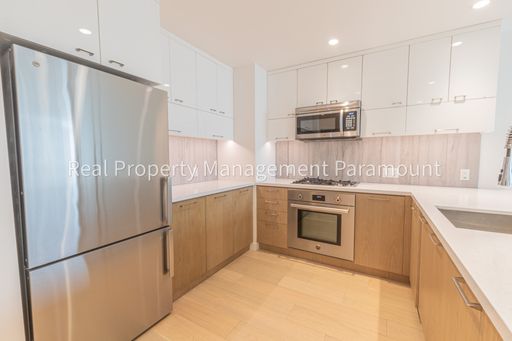 Beautiful One Bedroom Apartment in Historic Downtown Los Angeles! – photo 1