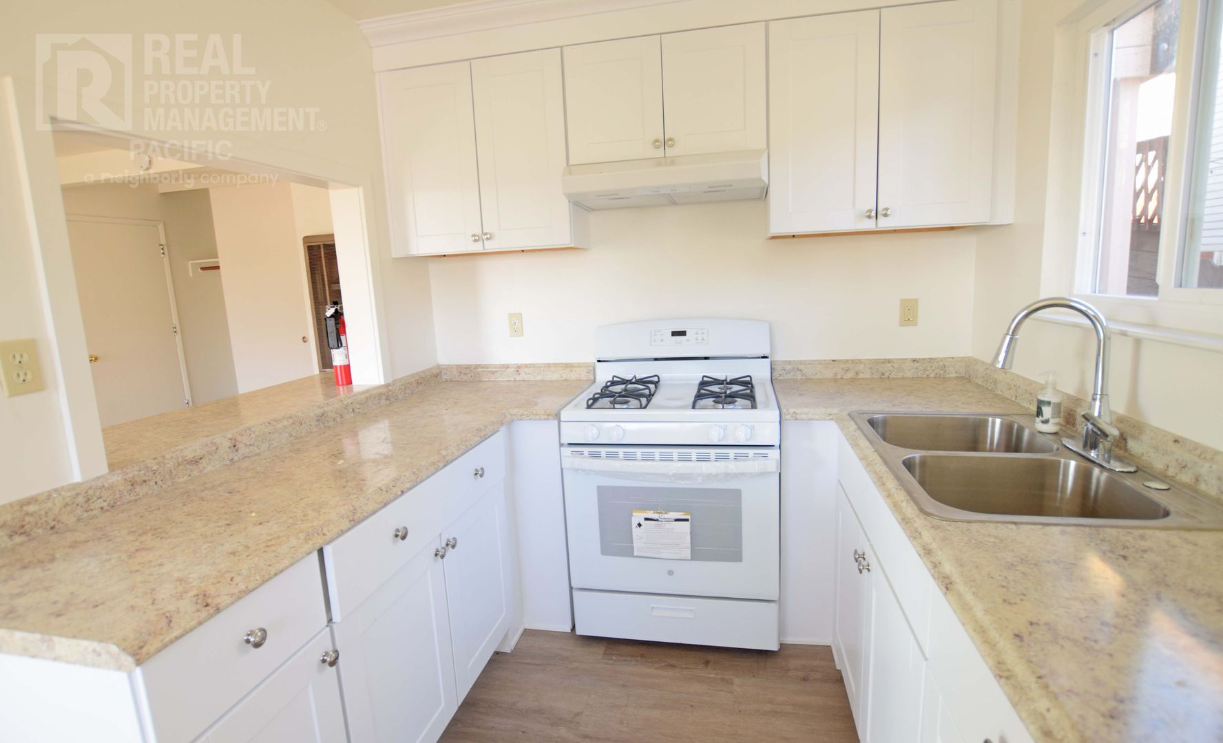 Oakland Apartment: 2041 36th Avenue