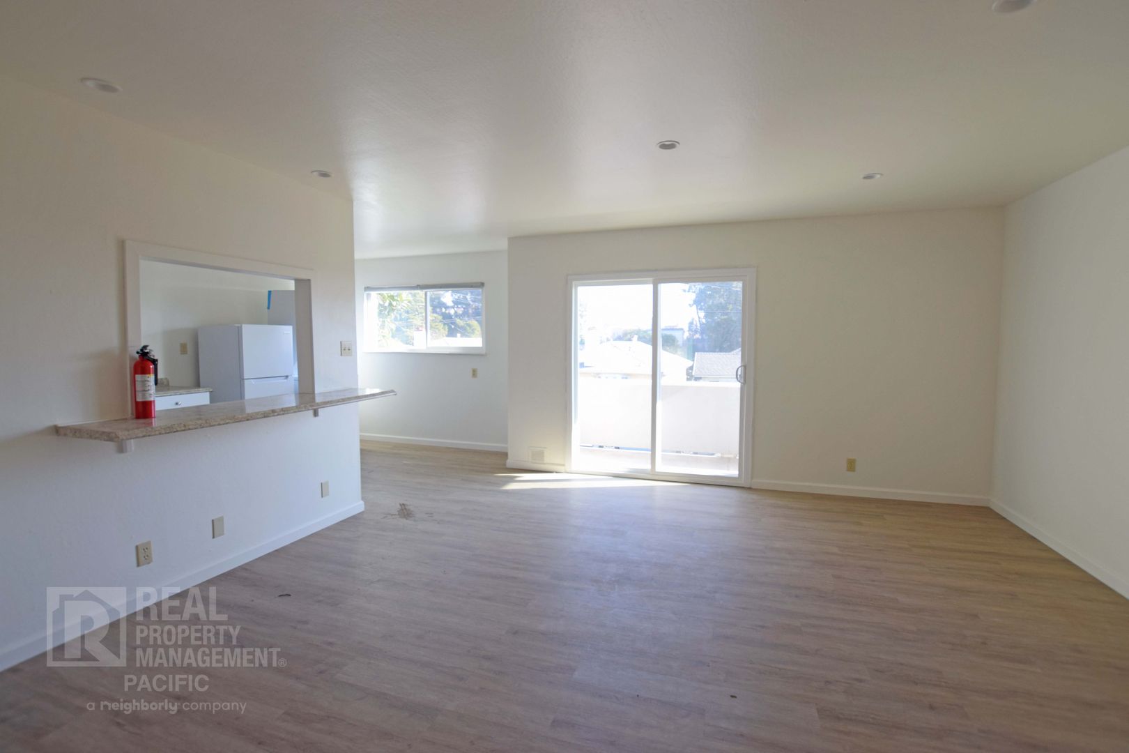 Oakland Apartment: 2041 36th Avenue