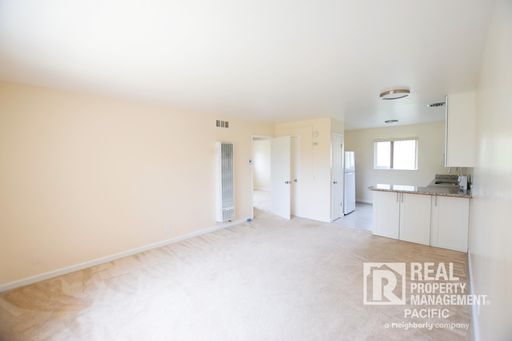 Charming 2-Bedroom in Prime South Berkeley Location – photo 1