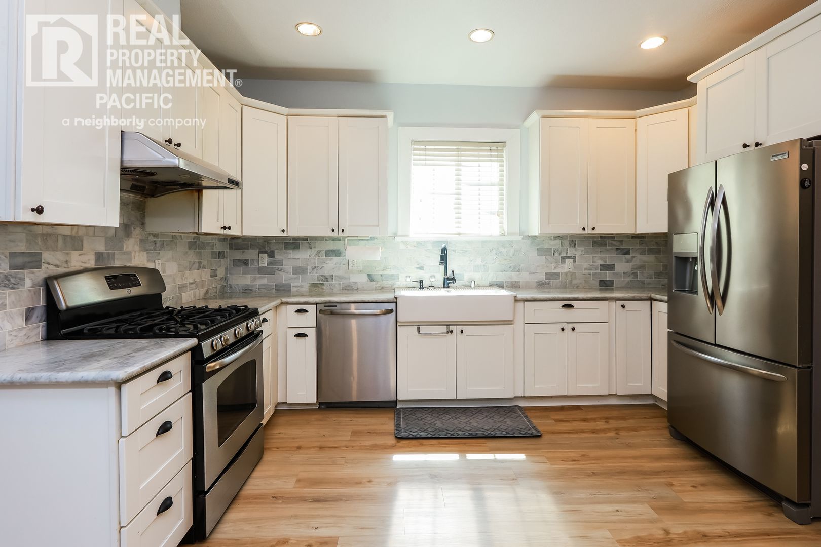 Oakland House: 2113 West Street