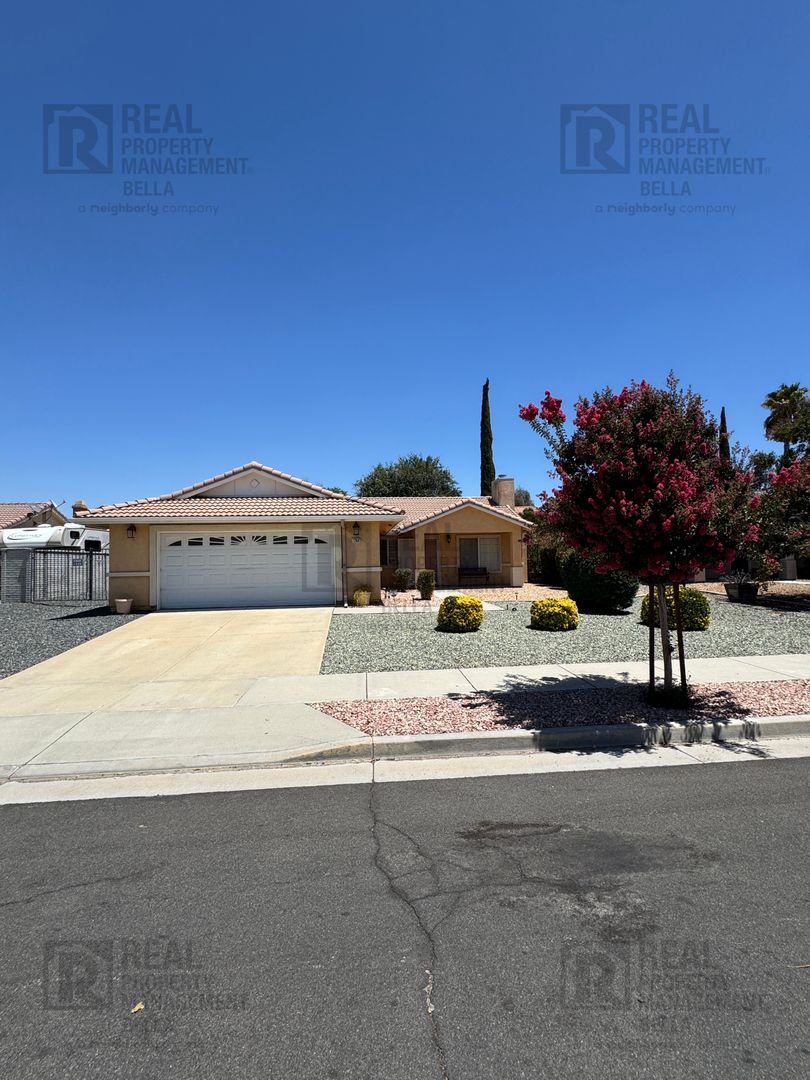 Hemet House: 1266 Euclid St