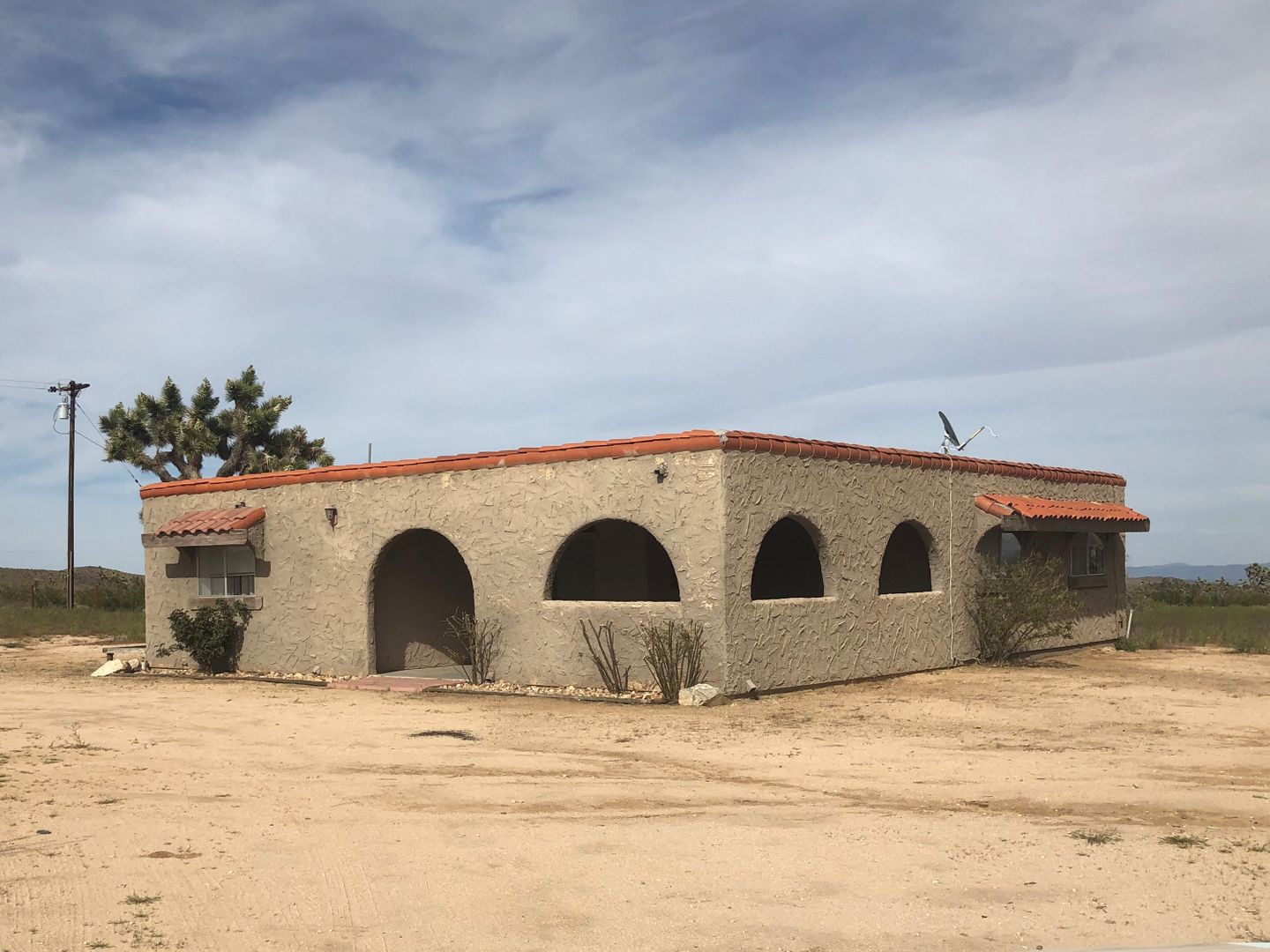 Yucca Valley House: 3025 Alta Avenue