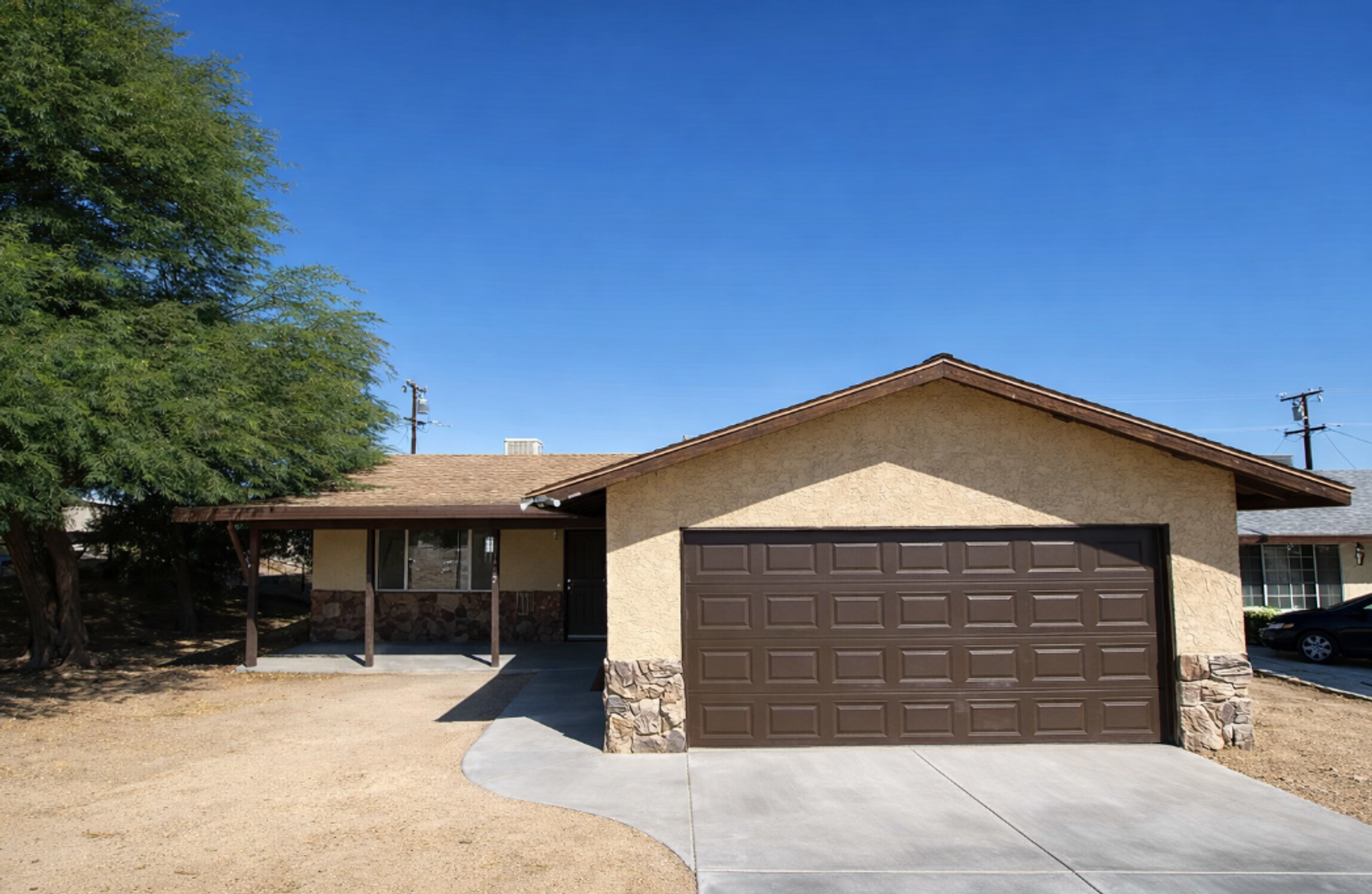 Joshua Tree House: 61602 Capilla Dr.