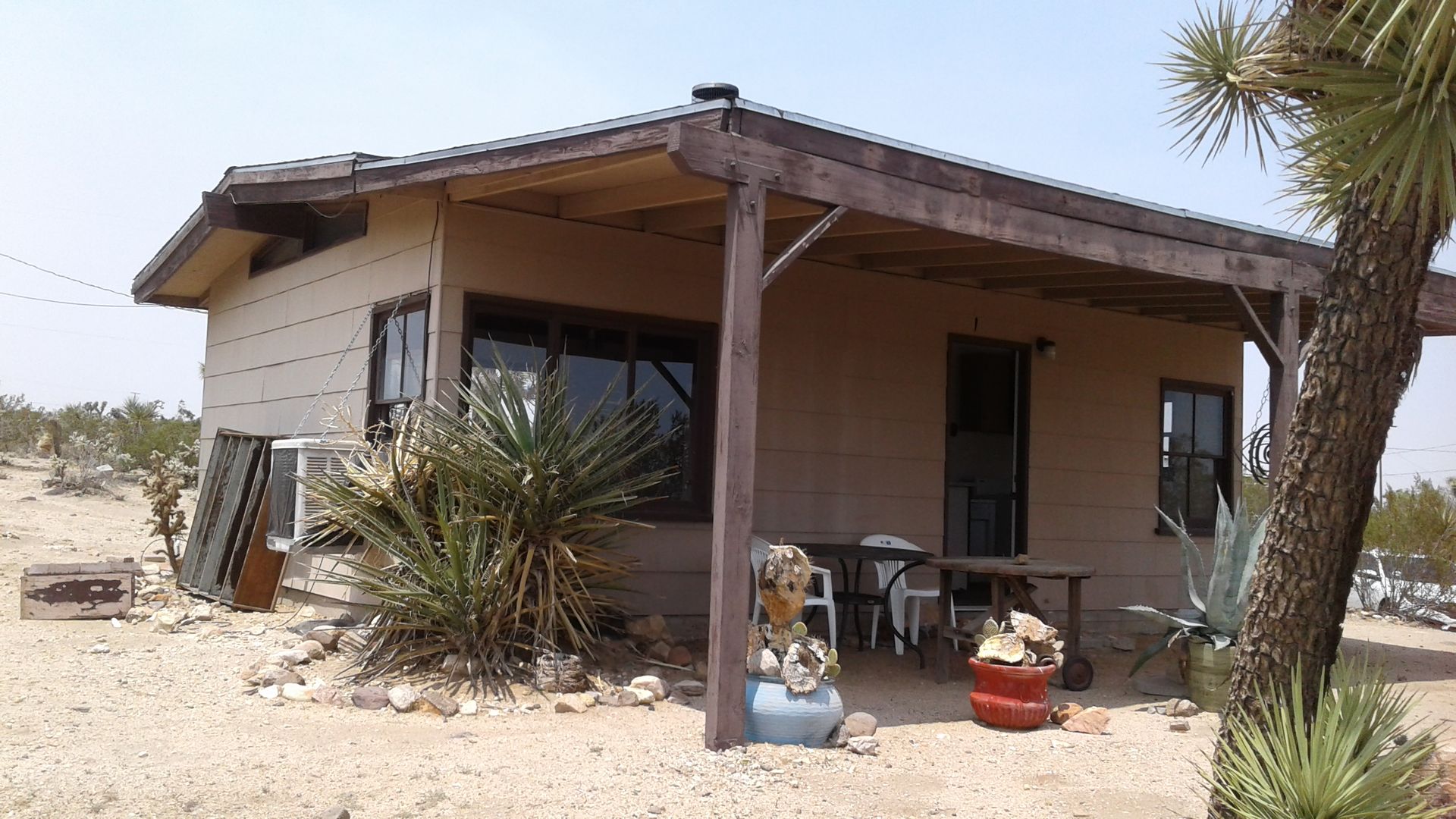 Yucca Valley House: 5646 Paradise View Road